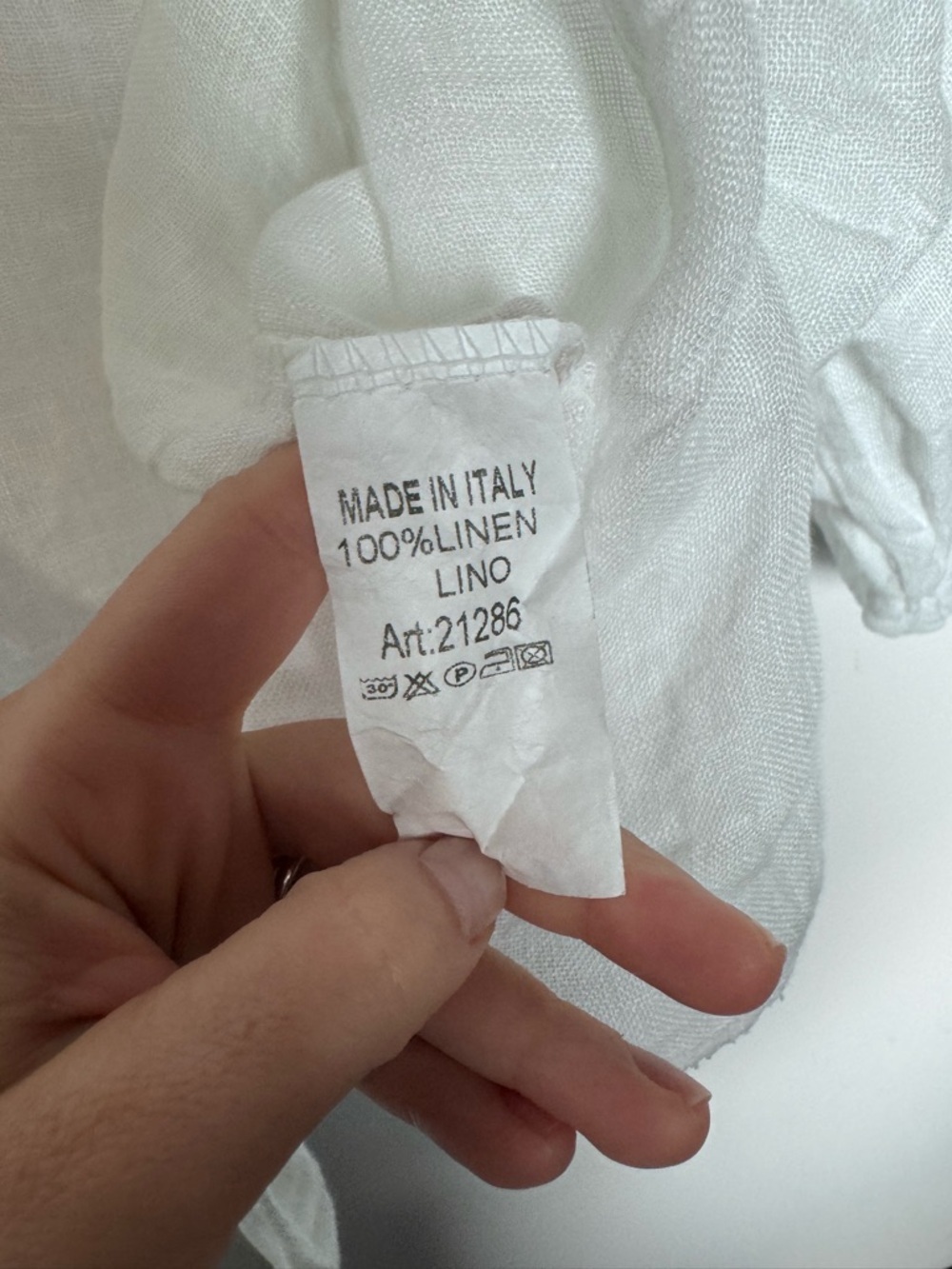 Colette White Linen Wrap - Picture 5 of 6